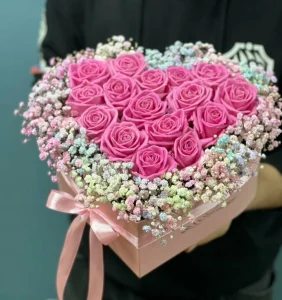 Сердце из 35 розовых роз, 35 шт