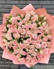 Букет из 35 розовых кустовых роз "Лидия" (Lidia)