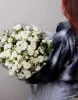 Букет из 101 белых кустовых роз "Жозефина" (Josephine)