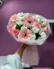 Букет из гербер хризантем и кустовой розы