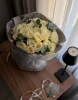 25  белых роз Аваланш