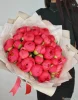 Букет из 25 пионов Корал Шарм (Coral Charm)