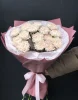 Букет из 15 бежевых гвоздик