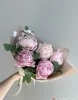 Букет из пионов с эвкалиптом, 5 шт